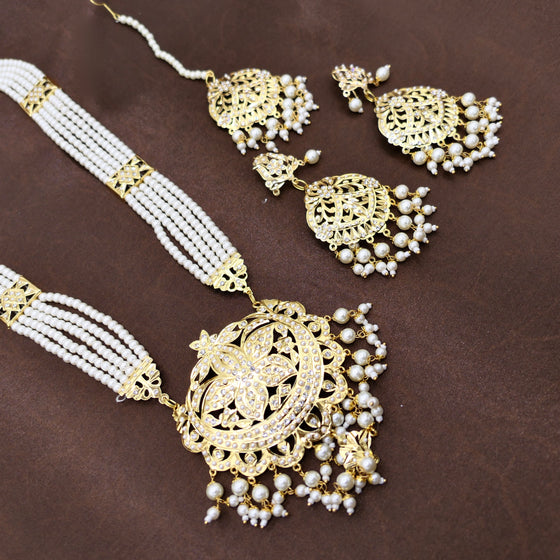 Rani Palika Haar